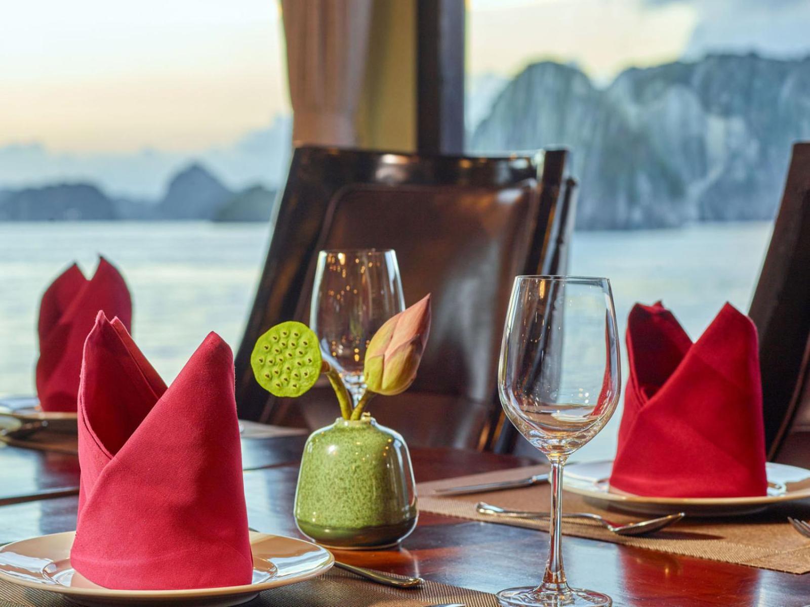 מלון הלונג Halong Luxury Cruise מראה חיצוני תמונה